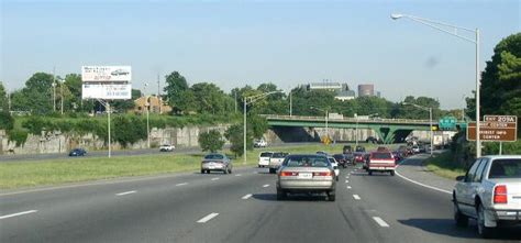 WB I-40/NB I-65 north of their interchage on the southside of Downtown ...