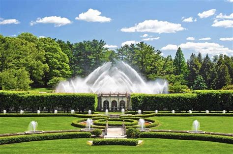 Longwood Gardens Festival of Fountains - by Green Mountain Tours