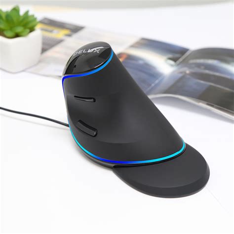 Delux M618 PLUS Ergonomics Vertical Gaming Mouse 6 Buttons 4000 DPI – Gamer Tech