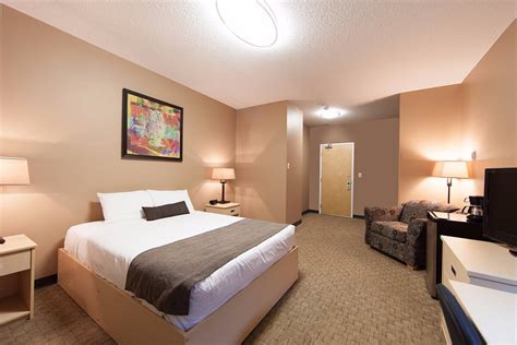 MACEWAN UNIVERSITY RESIDENCE GUEST ACCOMMODATION - Prices & Specialty Hotel Reviews (Edmonton ...