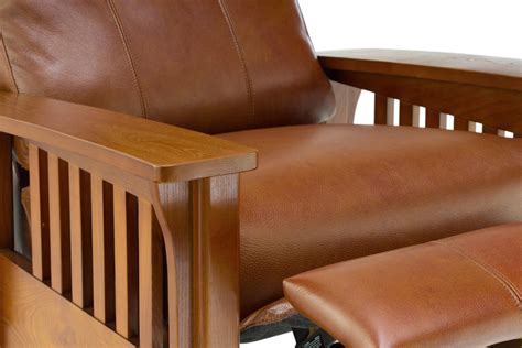 Mission Oak Recliner | Schneiderman's Furniture