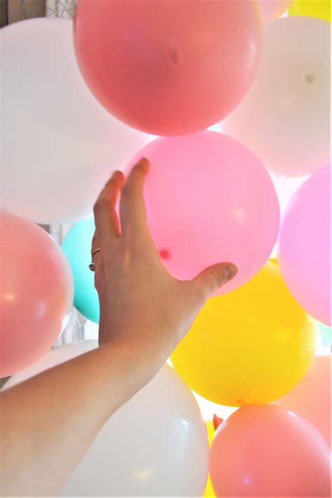Balloon Arch Tutorial! - Set up and Take down! - Making Things is Awesome | Balloon arch ...