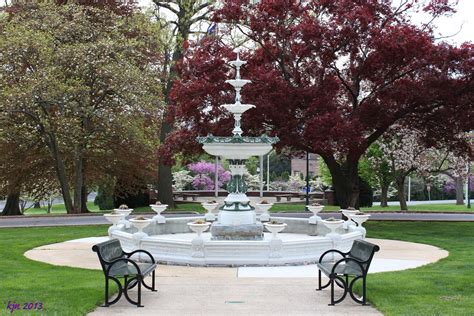 The Outskirts of Suburbia: Shippensburg University Fountain