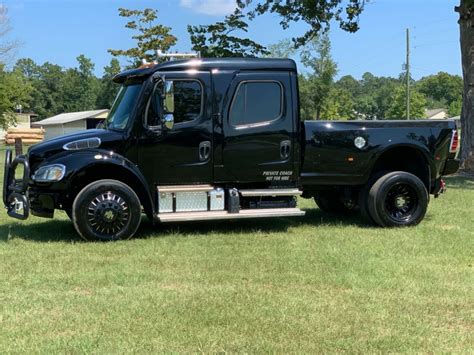 badass 2014 Freightliner M2 106 Sport Chassis Custom hauler monster for ...