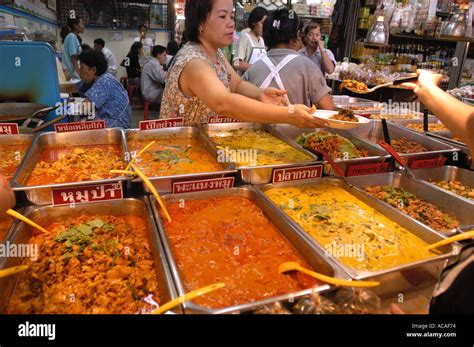 A food stall in the Chatuchak Market in Bangkok Thailand Stock Photo ...