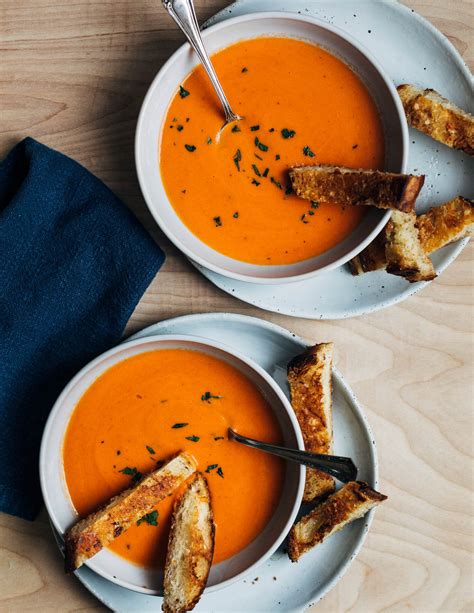 Creamy Tomato Soup and Grilled Cheese - Brooklyn Supper