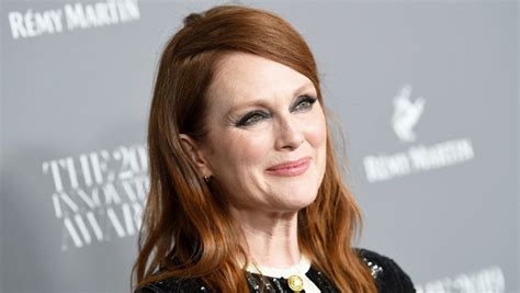 Julianne Moore’s Anti Stress Meditation: Esthetician’s Expert Tips – Hollywood Life