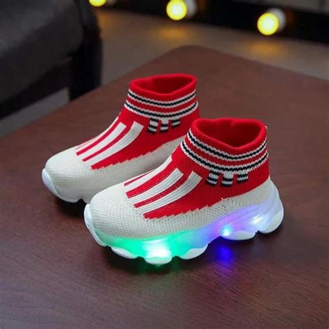 Kids shoes Lights | Light up shoes, Girls sneakers, Kid shoes