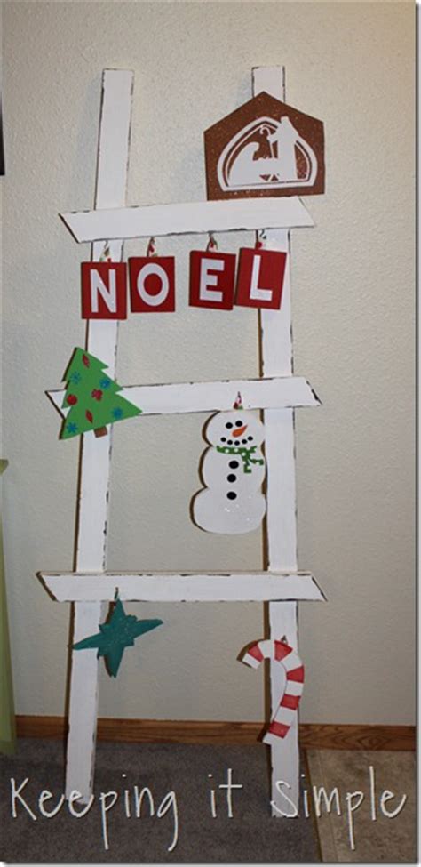 Christmas Ladder Decor - Keeping it Simple Crafts