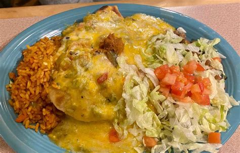 The Pantry: 3 Popular Comfort Food Destinations | SantaFe.com