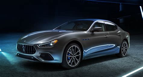 Maserati Ghibli Hybrid Breaks Cover With 330 HP, Updated Looks | Carscoops