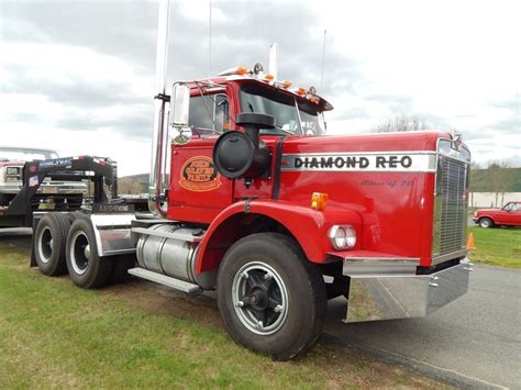 Diamond Reo | Big trucks, Big rig trucks, Classic trucks