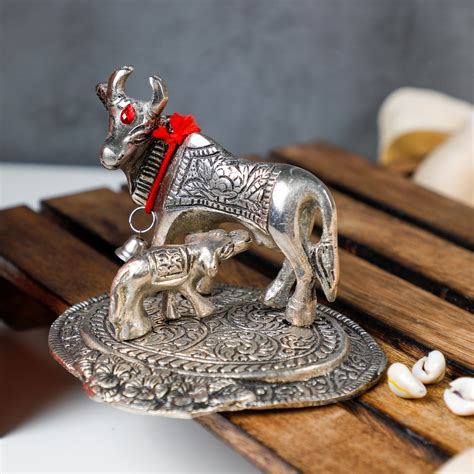 Best Indian Traditional Housewarming Gifts in USA & Canada