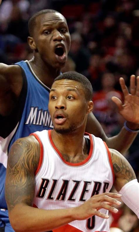 Damian Lillard gives emotional speech at his college graduation | FOX ...