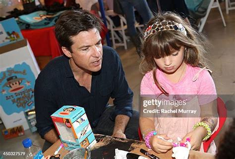 Jason Bateman Daughters Photos and Premium High Res Pictures - Getty Images