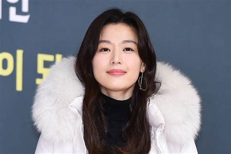 Jun Ji Hyun To Appear In “Kingdom” Season 2 + Netflix Addresses Potential Season 3 | Soompi