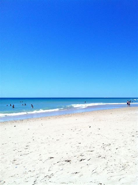 Cadiz Beach / When is the Best Month to visit the Costa del Sol ... - The closest airport is ...