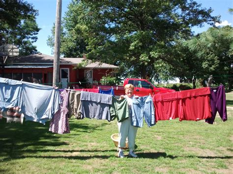 Rita's Sew Fun: Hanging Clothes Outside