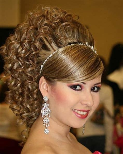 27 Curly Hair Updos That'll Be Trending in 2020