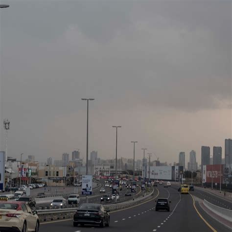 Heavy showers in Dubai as the UAE faces three days of rain