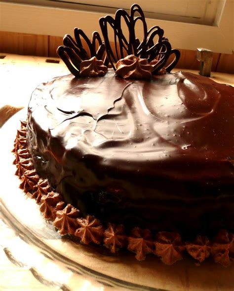 Chocolate cake | This was made for the 60th birthday of my m… | Flickr