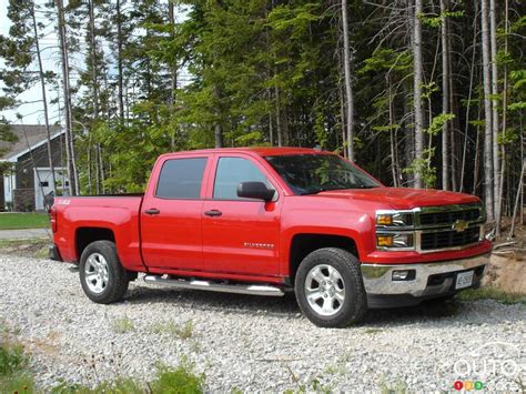 2014 Chevrolet Silverado Z71 4x4 pictures | Auto123