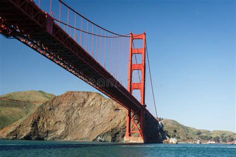 Helicopter Flying Under the Golden Gate Bridge Stock Image - Image of ...