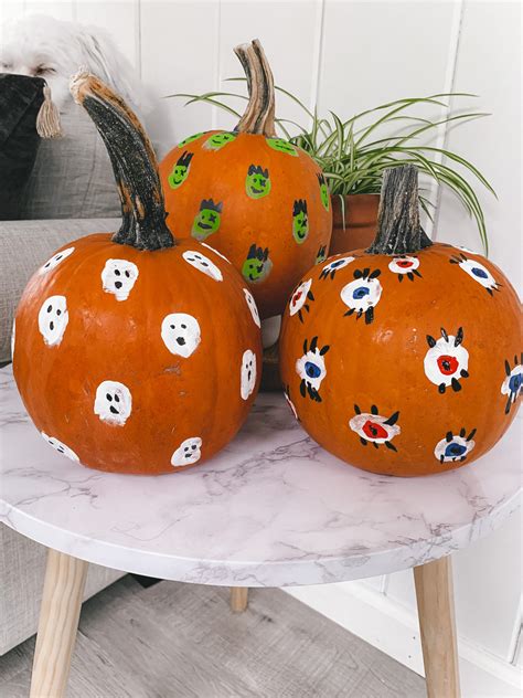 Pumpkin Painting with your Kids | byQuinn