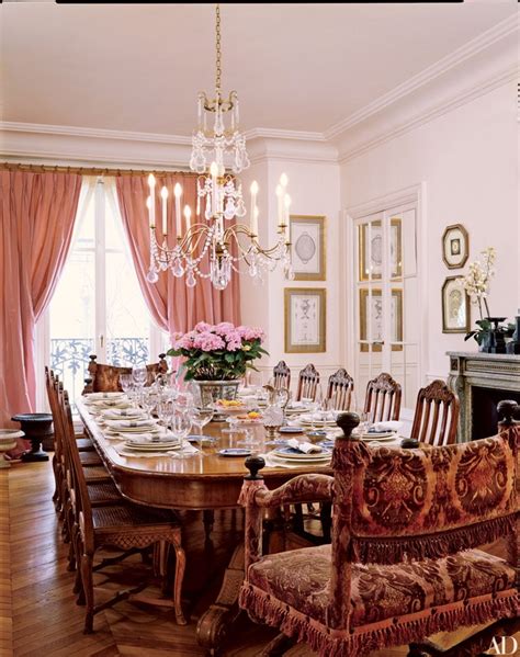 11 Large Dining Room Tables Perfect for Entertaining Photos | Architectural Digest