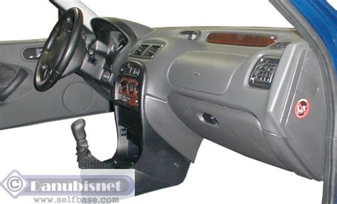 ROVER 200 Interior Information: Photos and Data about Door Panel ...