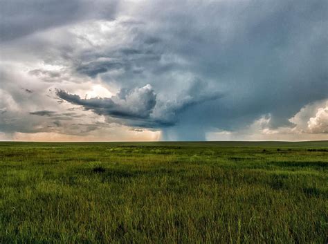 What's a Microburst? A Look at This Violent Weather Phenomenon ...