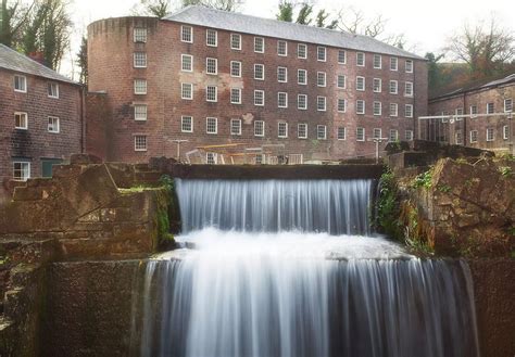 Decades-old nostalgic scenes from the Derbyshire mills - Derbyshire Live