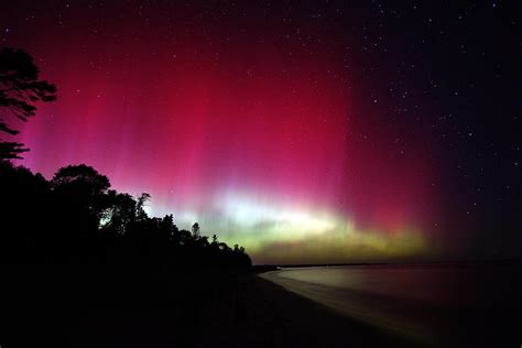 Red Northern Lights Photograph by Ty Helbach