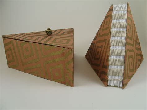 Triangle box with matching triangle book. | Decorative boxes, Book art ...