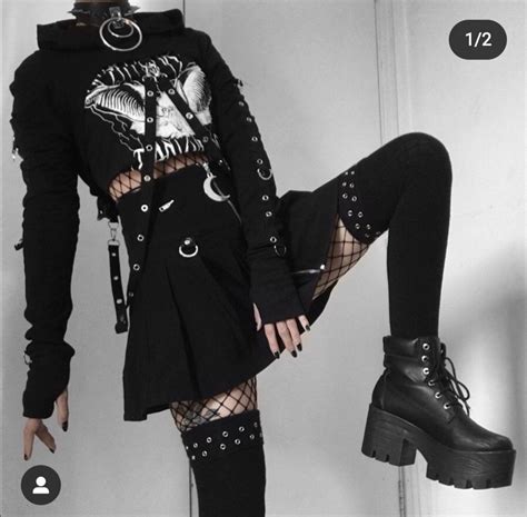 Goth style | Egirl fashion, E girl outfits, Girl outfits