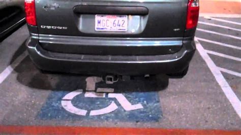 Video of Handicapped Parking Abuse - YouTube