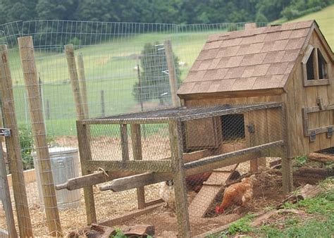 How to Build a Chicken Run • The Prairie Homestead