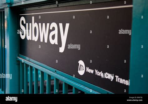 Subway Sign, New York Stock Photo - Alamy