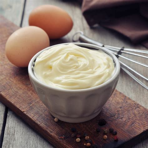 How to Make a Mayonnaise Hair Mask | Taste of Home