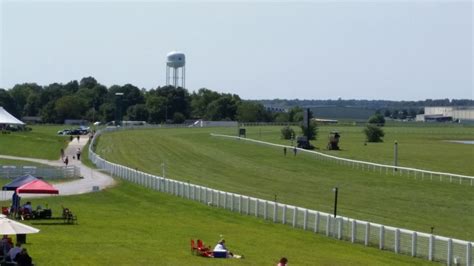 A Day at the Races: Kentucky Downs - Brisnet