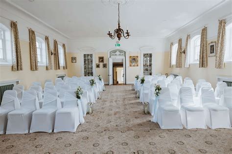 Antrobus House - Amesbury, Wedding In Wiltshire