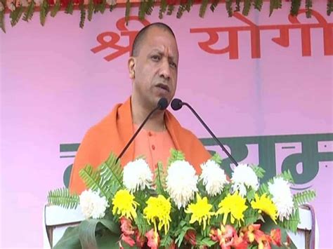 SP leader censures Yogi Adityanath