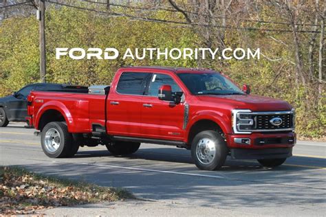 2023 Ford F-450 Super Duty Limited In Rapid Red: Photos