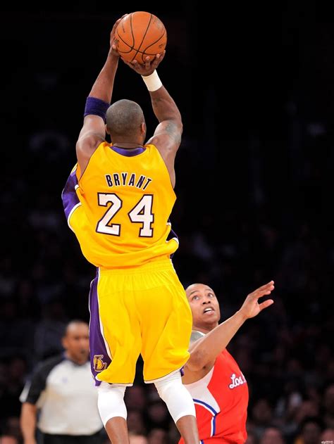 Kobe Bryant Fadeaway Jump Shot wall print poster 24"x32"wbp05945-in ...