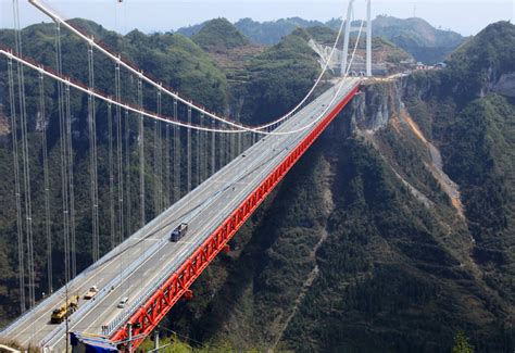 Pictures: Lofty heights - Aizhai suspension bridge - Construction Week Online