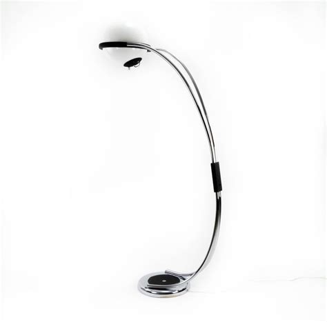 Mid-Century Modern Space Age Large Chrome and Crystal Arc Floor Lamp, Italy 1970 at 1stDibs