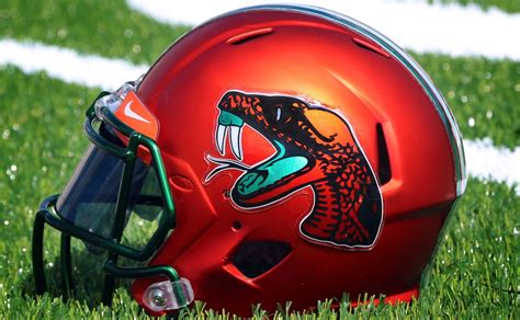 FAMU's Willie Simmons adds coaches to football staff