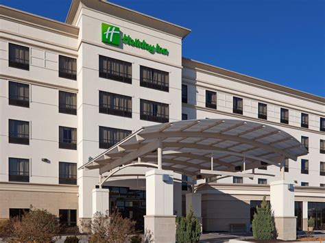 Hotel in Carbondale | Holiday Inn Carbondale-Conference Center Hotel