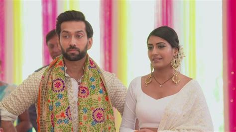 Watch Ishqbaaz TV Serial Episode 1 - Anika's New Look Full Episode on ...