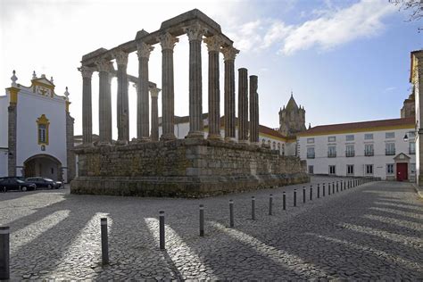 Évora - Roman Temple (1) | Alentejo | Pictures | Geography im Austria-Forum